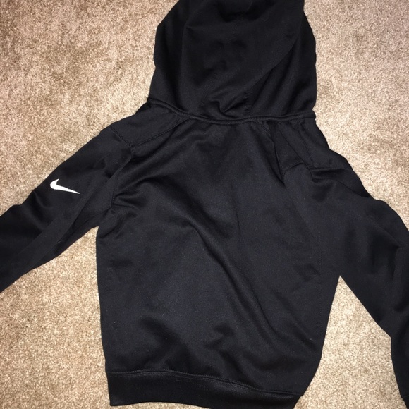 Nike boys jacket - Picture 3 of 6